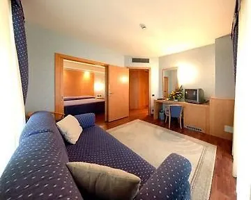 Hotel Accademia 5*